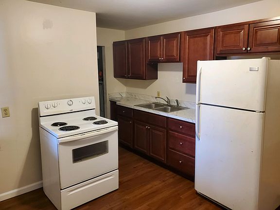 2nd image of 4 S Central Ave #4A