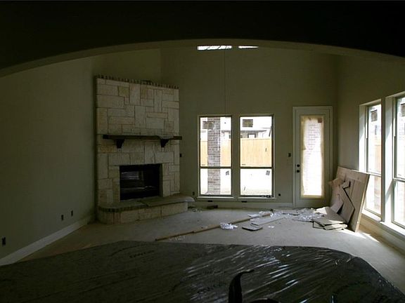 2nd image of 1228 Yarrow St