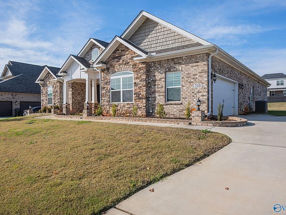 3rd image of 210 Brier Estate Dr