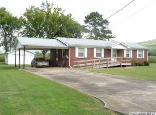 105 Hill St, New Market, AL 35748
