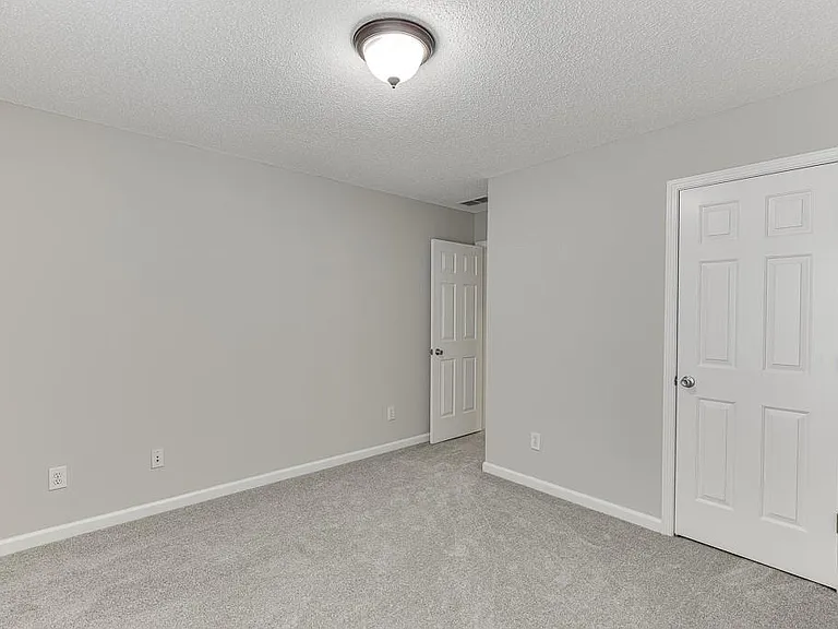 2421 Elkhorn Ter — Photo 28
