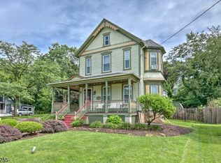 67 Leigh St, Clinton, NJ 08809