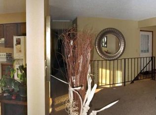 1539 Independence Ave, Chaska, MN 55318