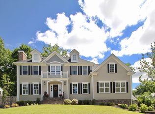 9 Brantwood Dr, Summit, NJ 07901