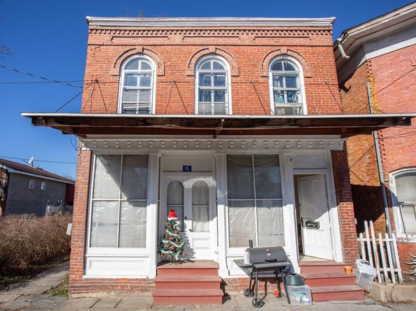 15 E Hill Rd UNIT 2