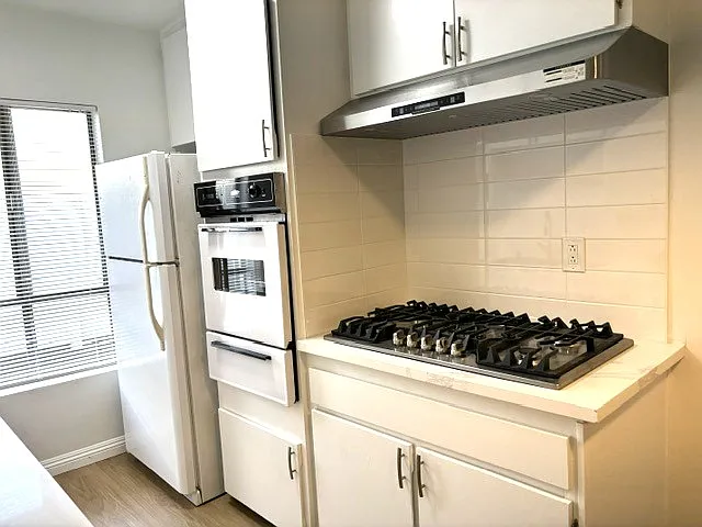 351 Riverdale Dr #11 — Photo 3
