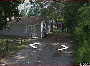 1406 Hillview Rd, Pekin, IL