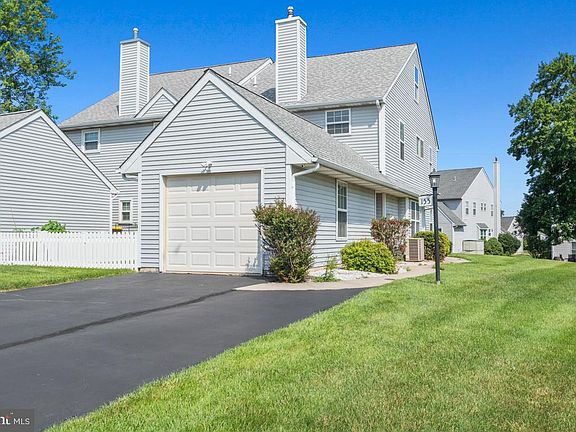 2nd image of 155 Dawn Dr