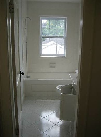 Full bathroom
