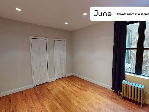 4th image of 23 E 109th St #5L-A