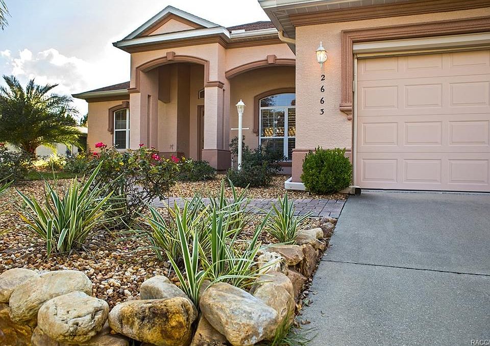 1st image of 2663 N Brentwood Cir