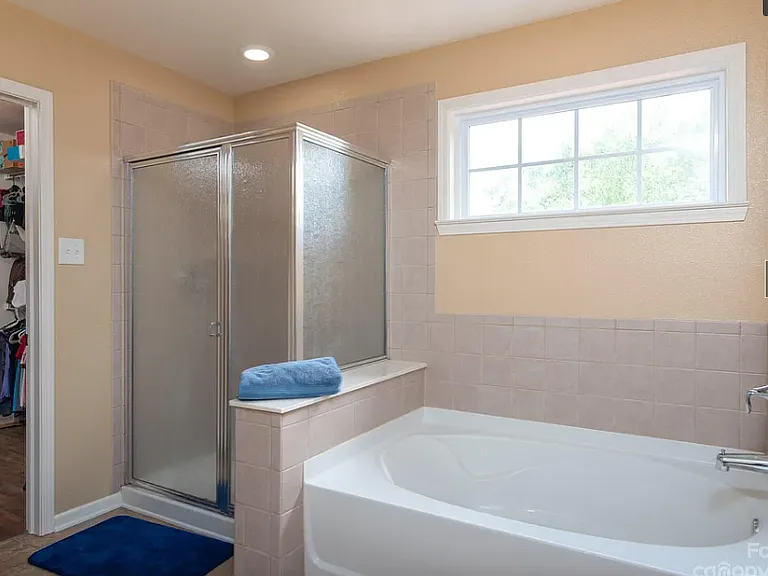 2263 Durand Rd #1 — Photo 7