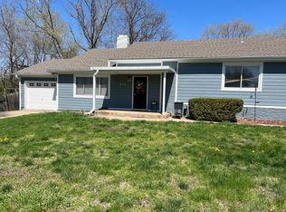 200 NE 58th St, Kansas City, MO 64118