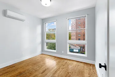 Rented by Safdie Realty Group