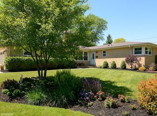 626 S Ridge Ave, Arlington Heights, IL 60005