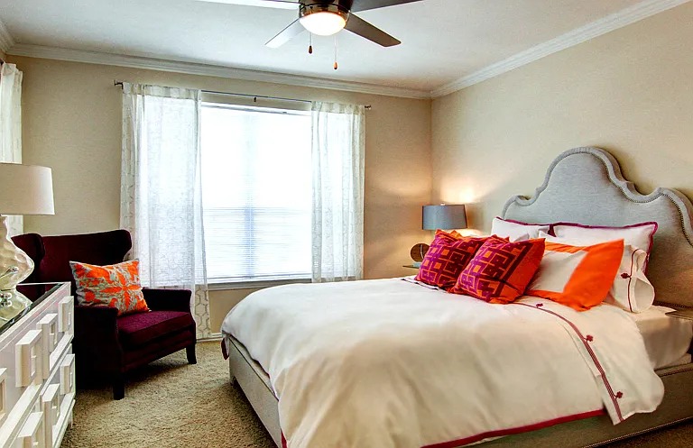 Tuscany Apartments — Photo 9