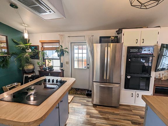 3rd image of 61040 S Queens Dr Unit 22