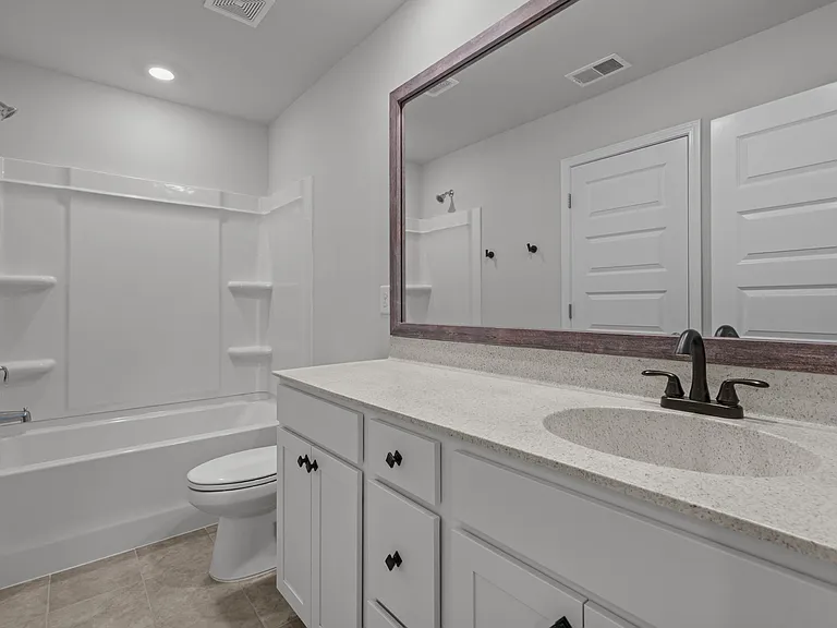 135 Empyrean Cir — Photo 33