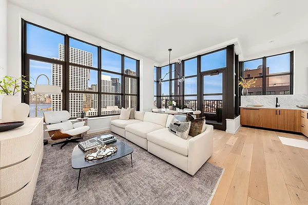 29 Huron Street #PHCW