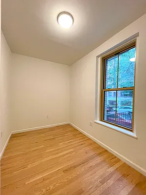 Rented by (Legacy) NY Quality Living Uptown | media 7