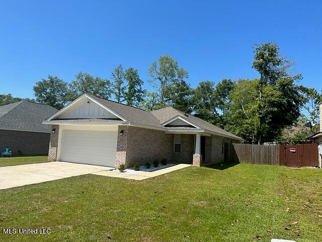 1st image of 14032 Fox Hill Dr