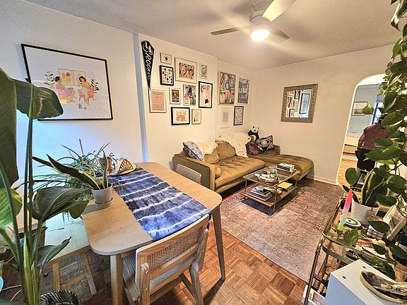 4th image of 390 Sackett St #2