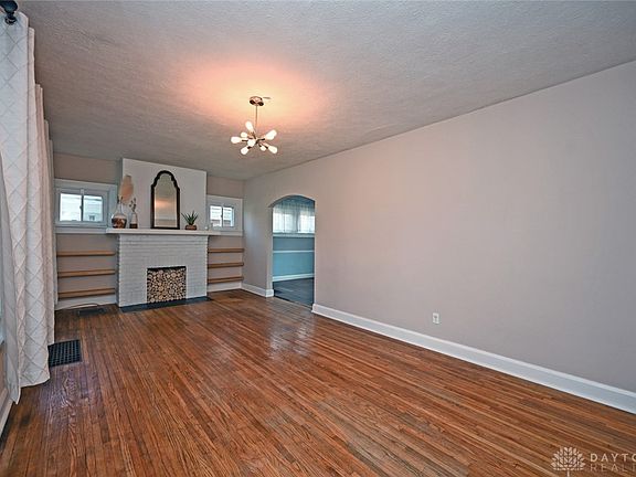 4th image of 2610 Shroyer Rd