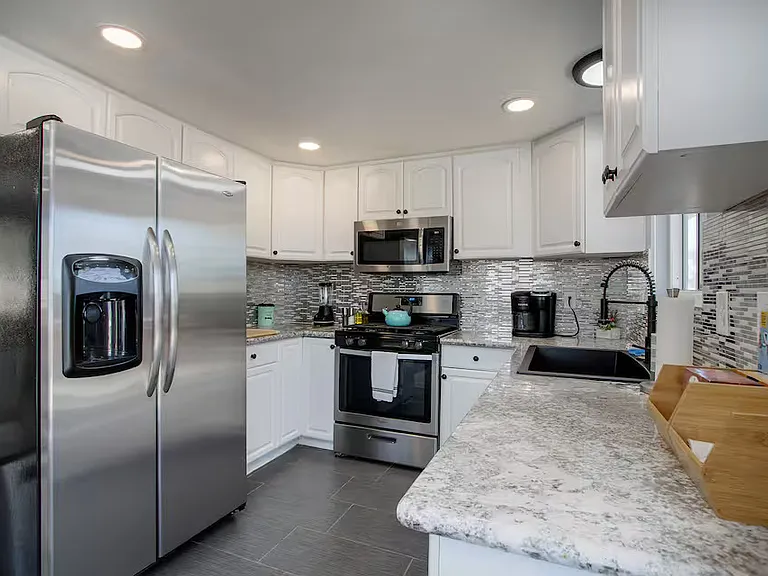 60206 Latham Trl — Photo 5
