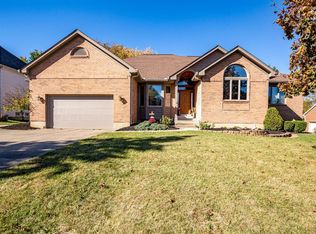 7916 Woodglen Dr, West Chester, OH 45069