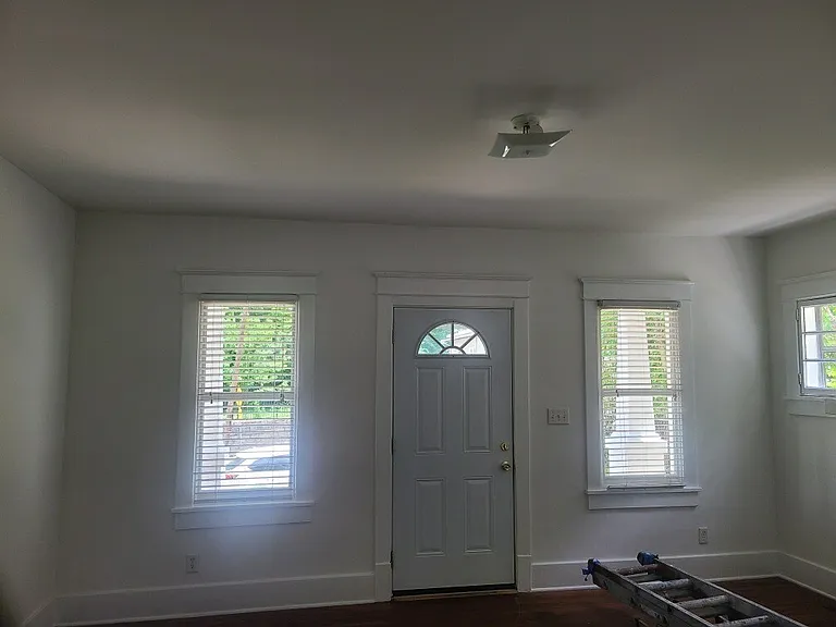 714 McFerrin Ave — Photo 2