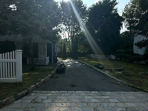 2nd image of 3 Bryant Ave