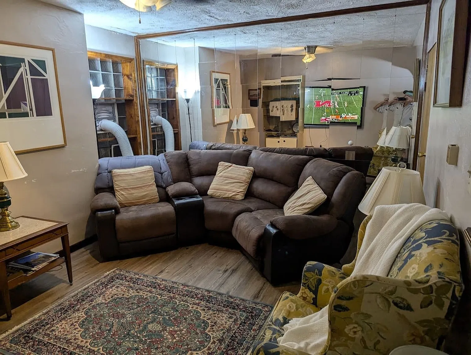 2 bed, 1.0 bath, $3,188 — Photo 1