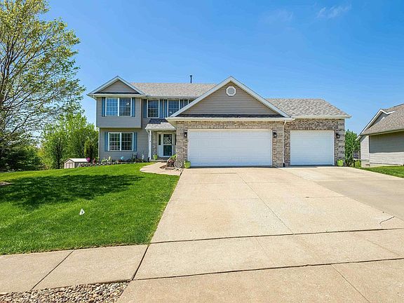 2nd image of 5648 Belle Ct