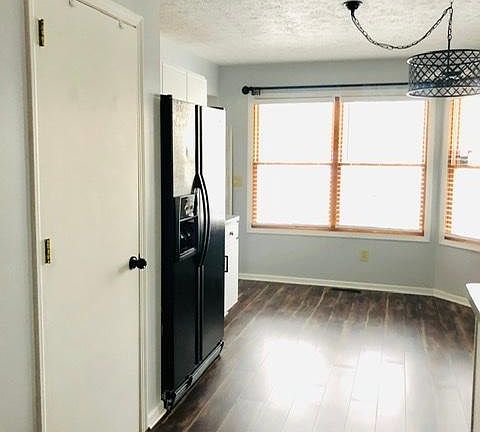 5th image of 5451 W 54th St