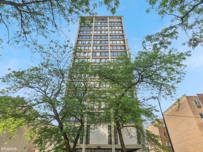 5740 N Sheridan Rd APT 18C, Chicago, IL, 60660