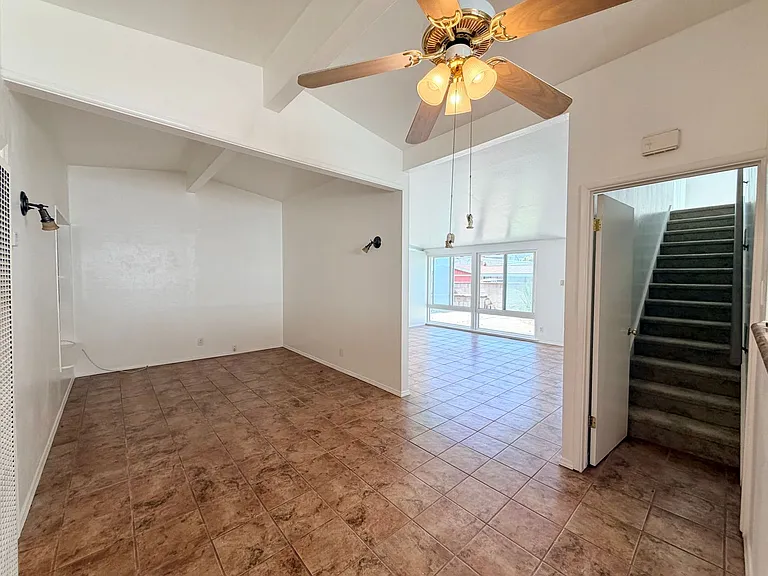 244 Rossmore Dr — Photo 6
