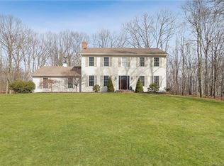 9 Wildlife Dr, New Milford, CT 06776