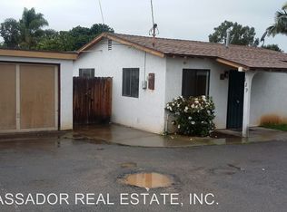 129 Smilax Rd, Vista, CA 92083