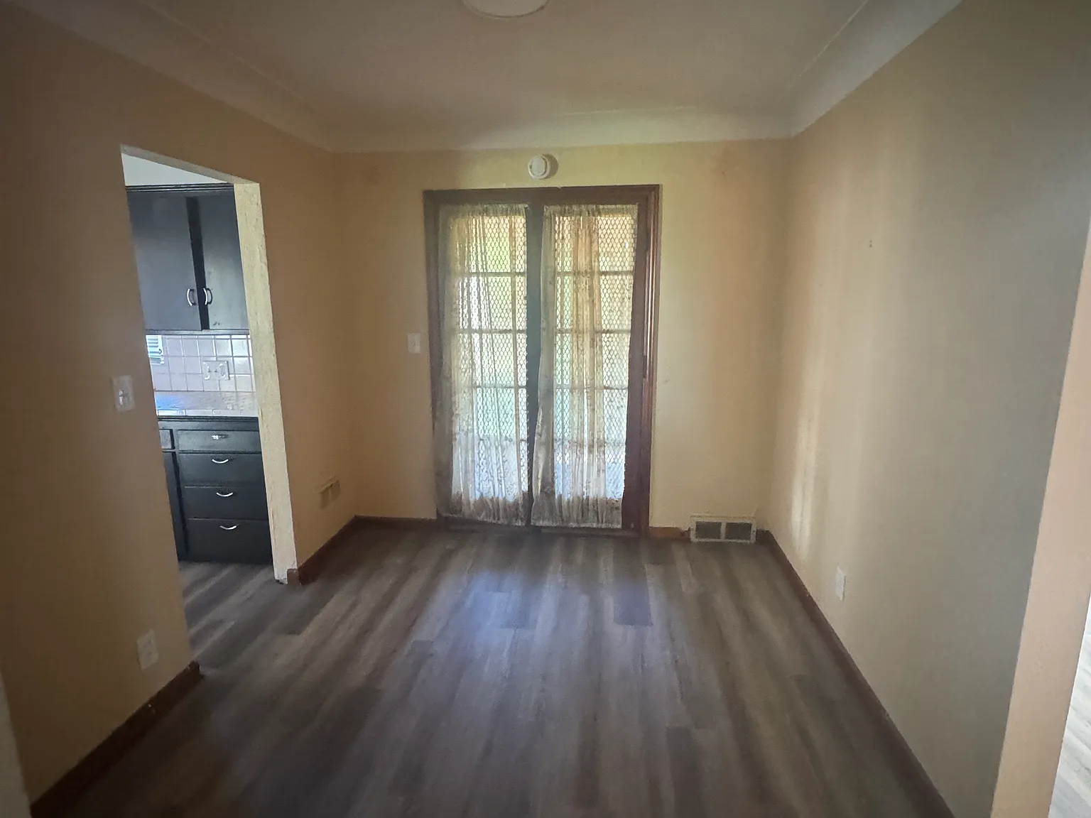 3 bed, 1530 sqft, $1,500 — Photo 4
