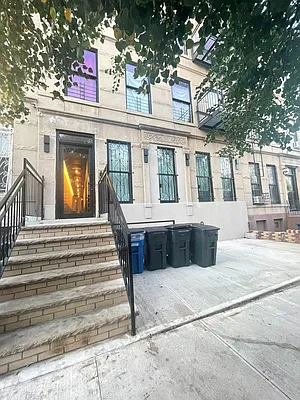 Rented by Cityside Rentals Corp | media 12