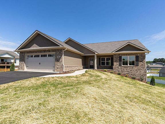 2nd image of 105 Addie Marie Dr