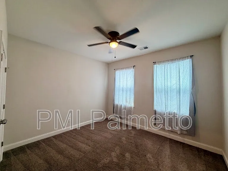 628 Colston Ln — Photo 21