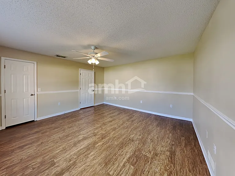 3941 Warbler Dr — Photo 10