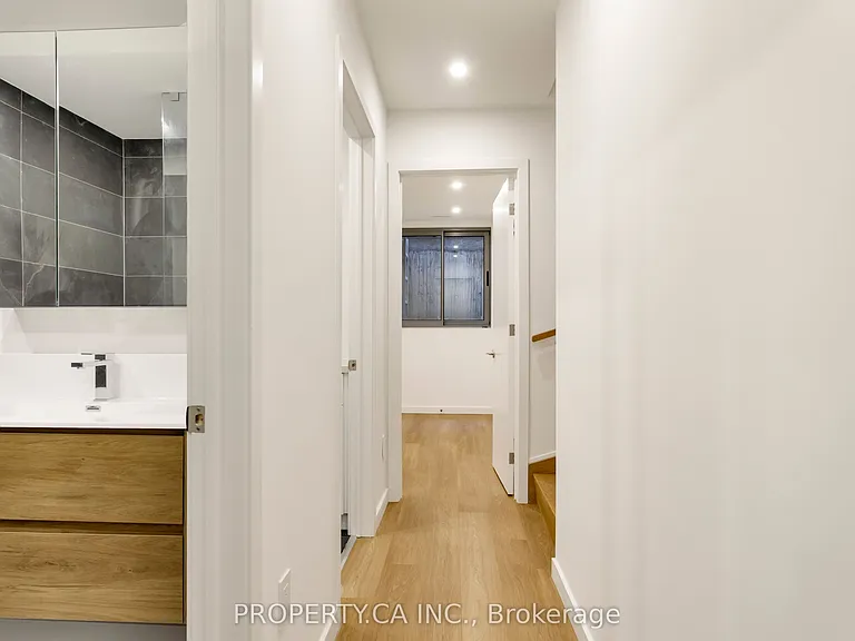 301 Keele St #3 — Photo 42