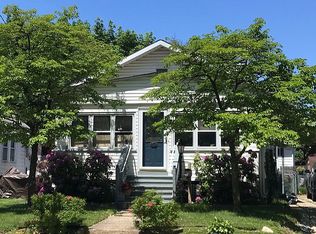 13 W Charles St, Palmyra, NJ 08065