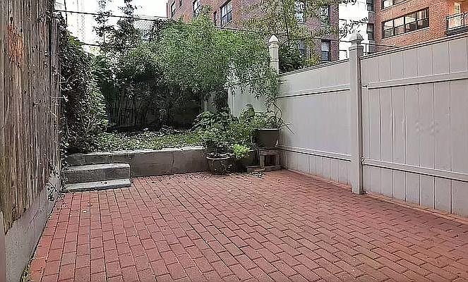 1st image of 239 E 81st St #6C