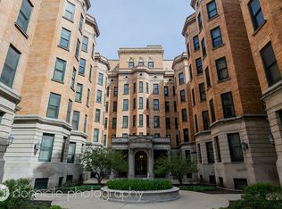 550 W Surf St #C312, Chicago, IL 60657