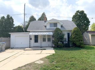 2971 N 74th St, Milwaukee, WI 53210
