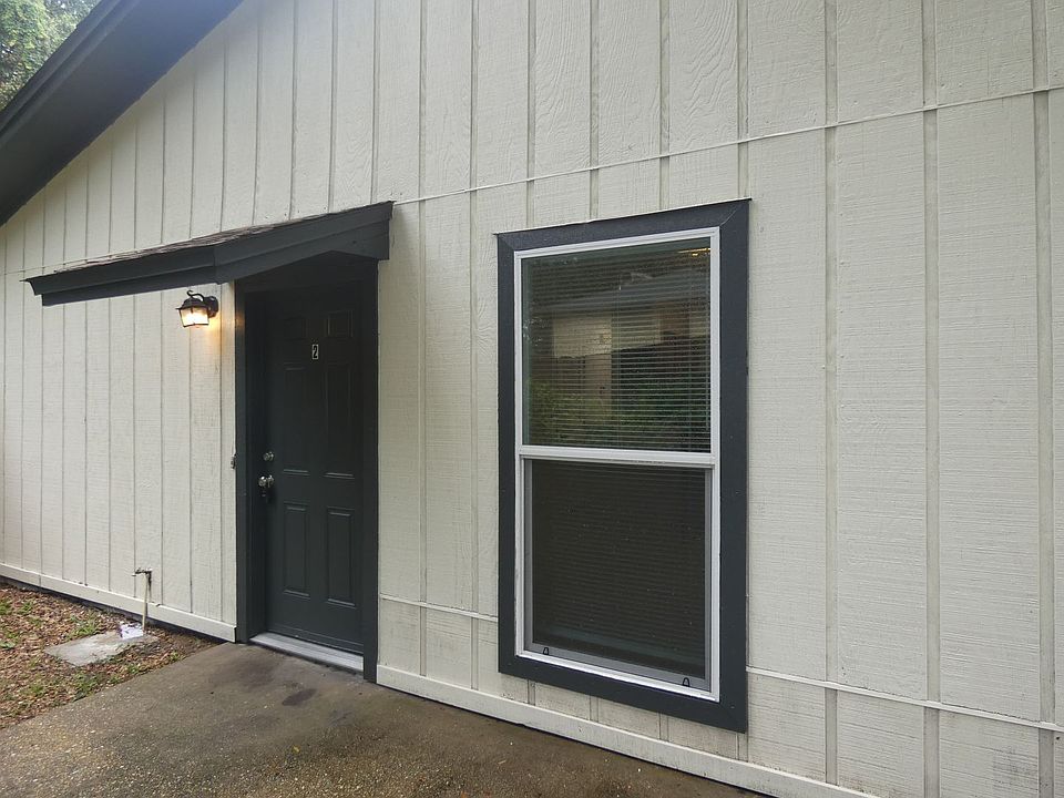 1st image of 5979 Born Dr APT 2