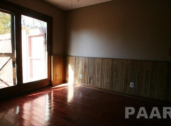 5th image of 300 Brandy Dr